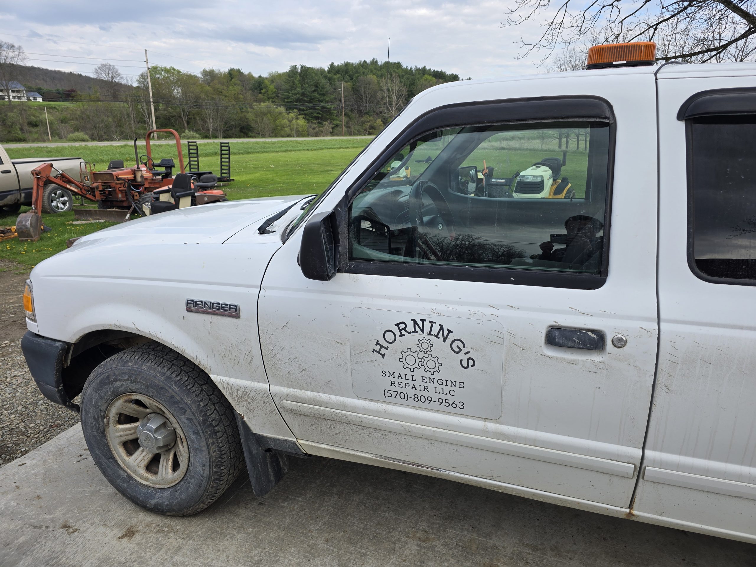 Hornings Small Engine Repair Truck